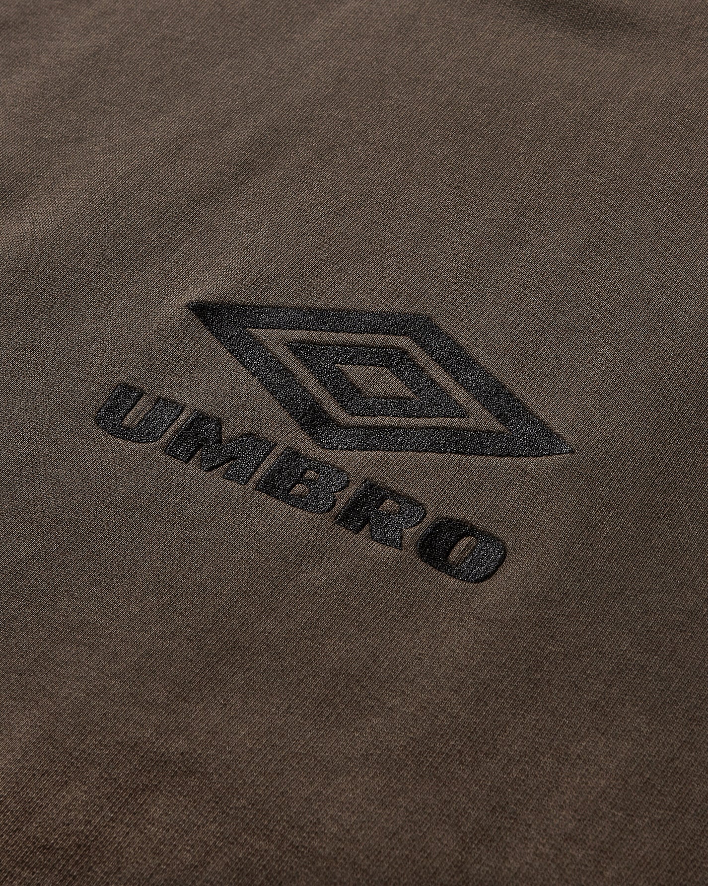 Umbro Masked Og Logo Hoodie Dark Brown Sweatshirts Hoodies UBMW0216FA147 BRW0003